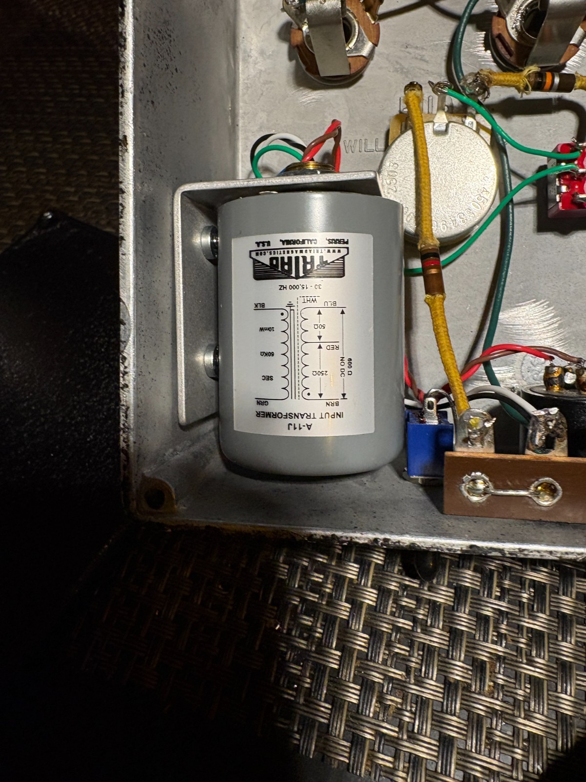 Triad A11J Wolfbox Direct Box Reamp Color box Motown Jamerson Pbass #2