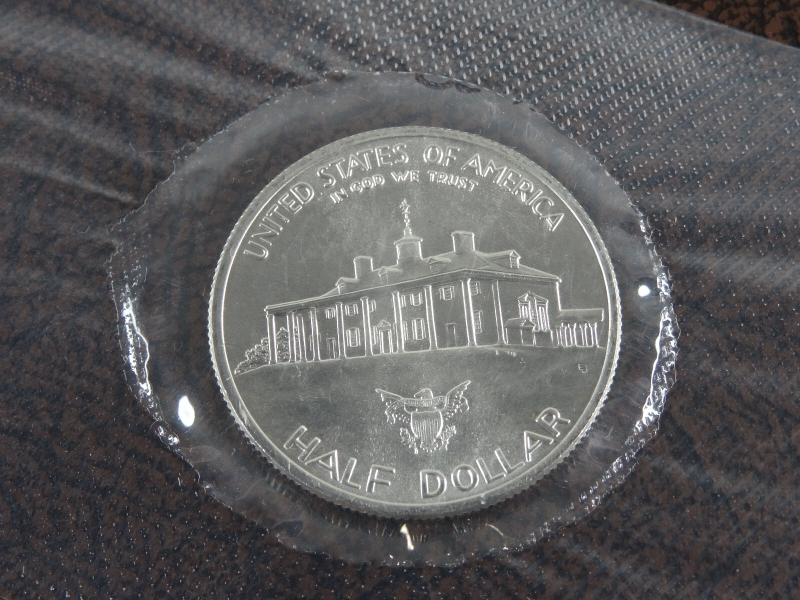 1982-D George Washington Commemorative Half Dollar BU Unc 50C 90% SIlver US Coin