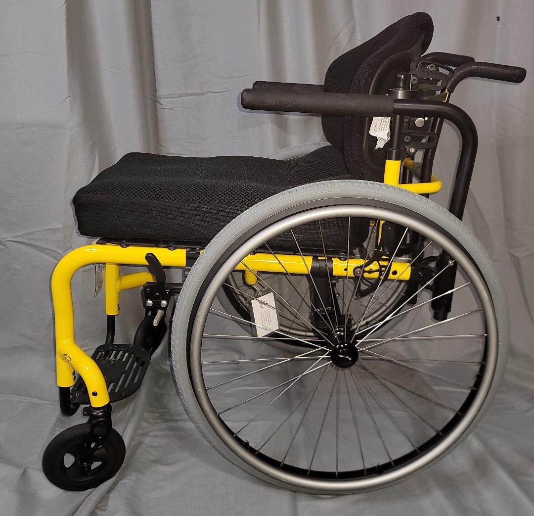 Quickie Q7 Rigid Wheelchair (Demo)