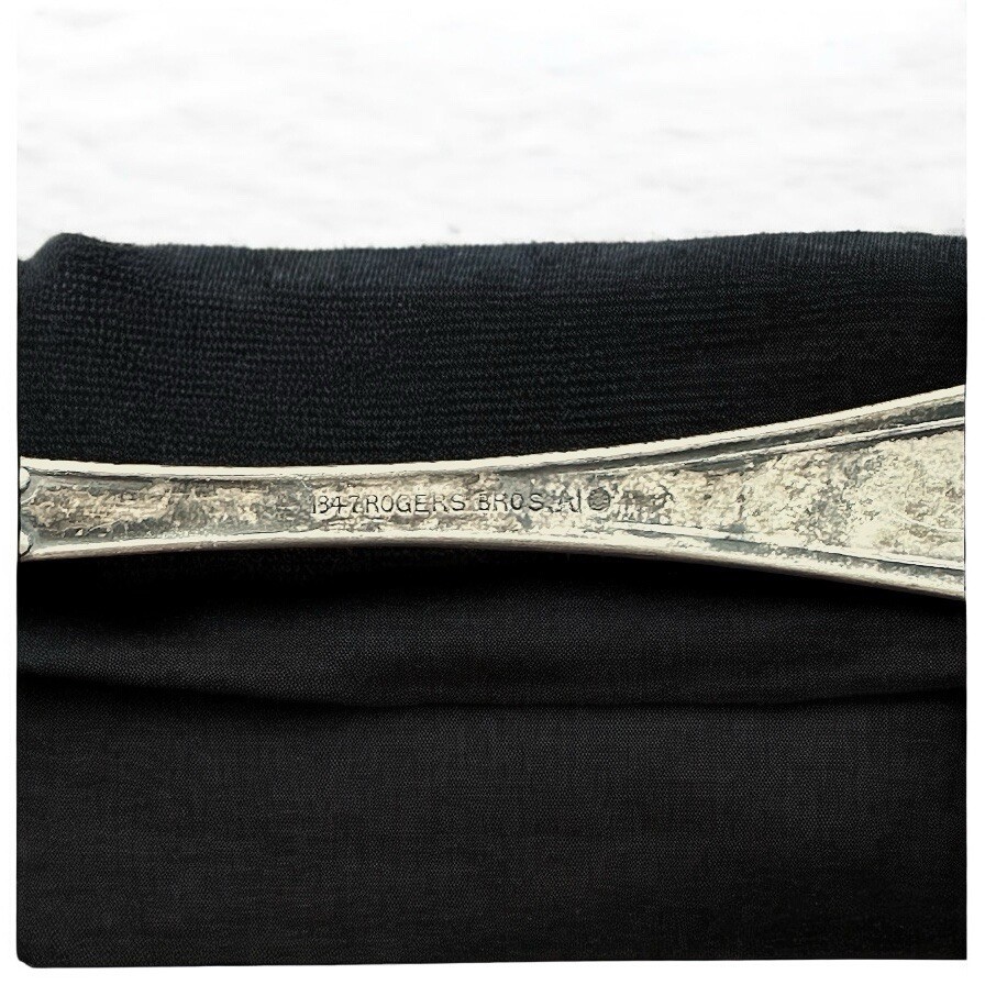 Vintage 1847 Roger Bros. Ornate Silverplate Cold Meat Serving Fork A1 Flatware