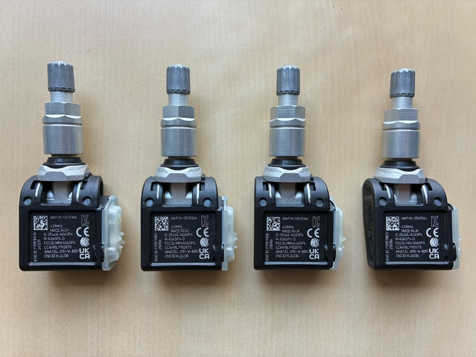 New 2025 For 2022-26 Chevolet & GMC TPM Trailer P/N 86803857 Set of 4 Sensors