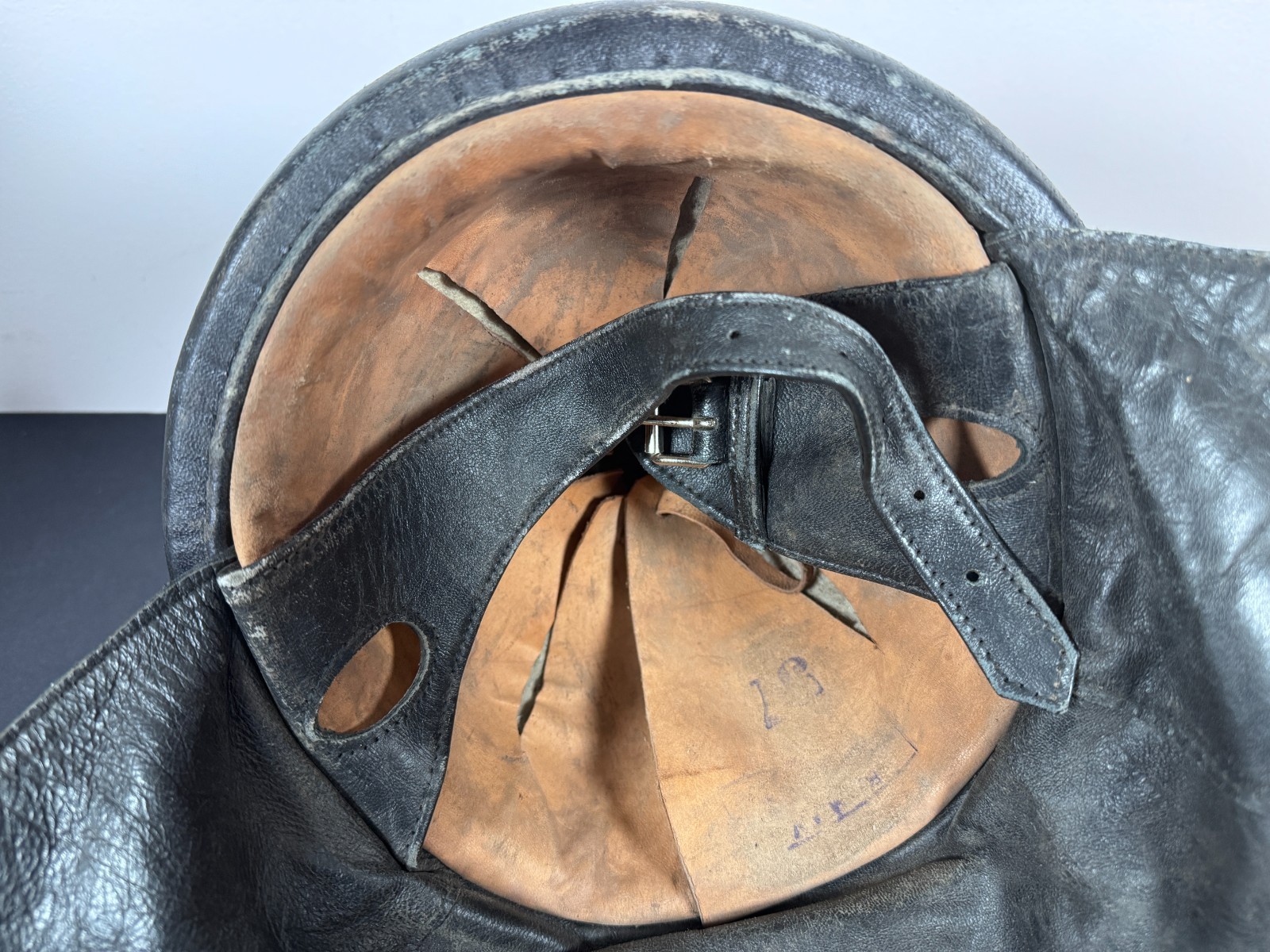 WW2 Italian Tank Crew Helmet (Carrista Helmet)