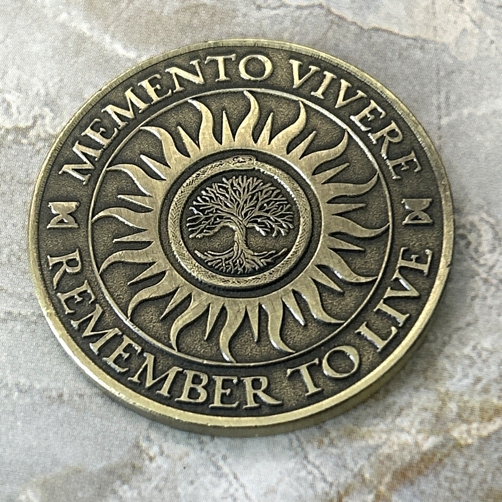 MEMENTO MORI-MEMENTO VIVERE Skull Novelty Good Luck Heads Tails Coin