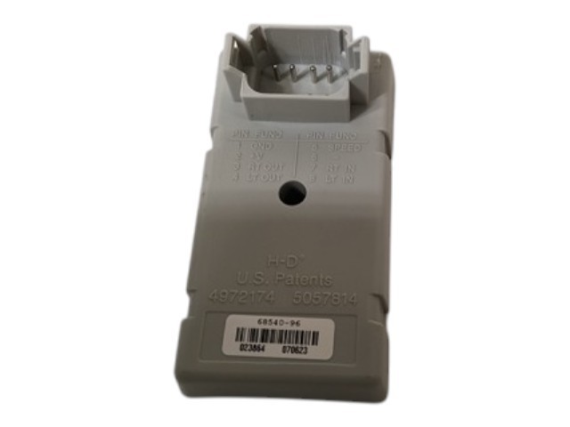 HARLEY-DAVIDSON MODULE  TURN SIGNAL CONTRO 68540-96 NEW OEM 68540-96