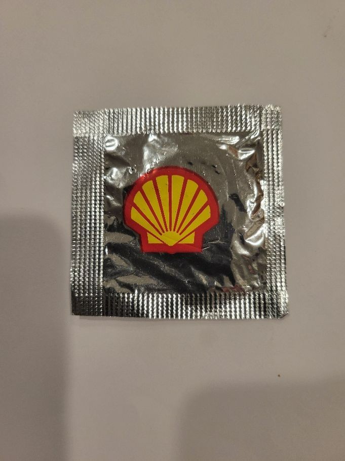 1992 SHELL PRESIDENTIAL COMMEMORATIVE COIN NEVER OPENED