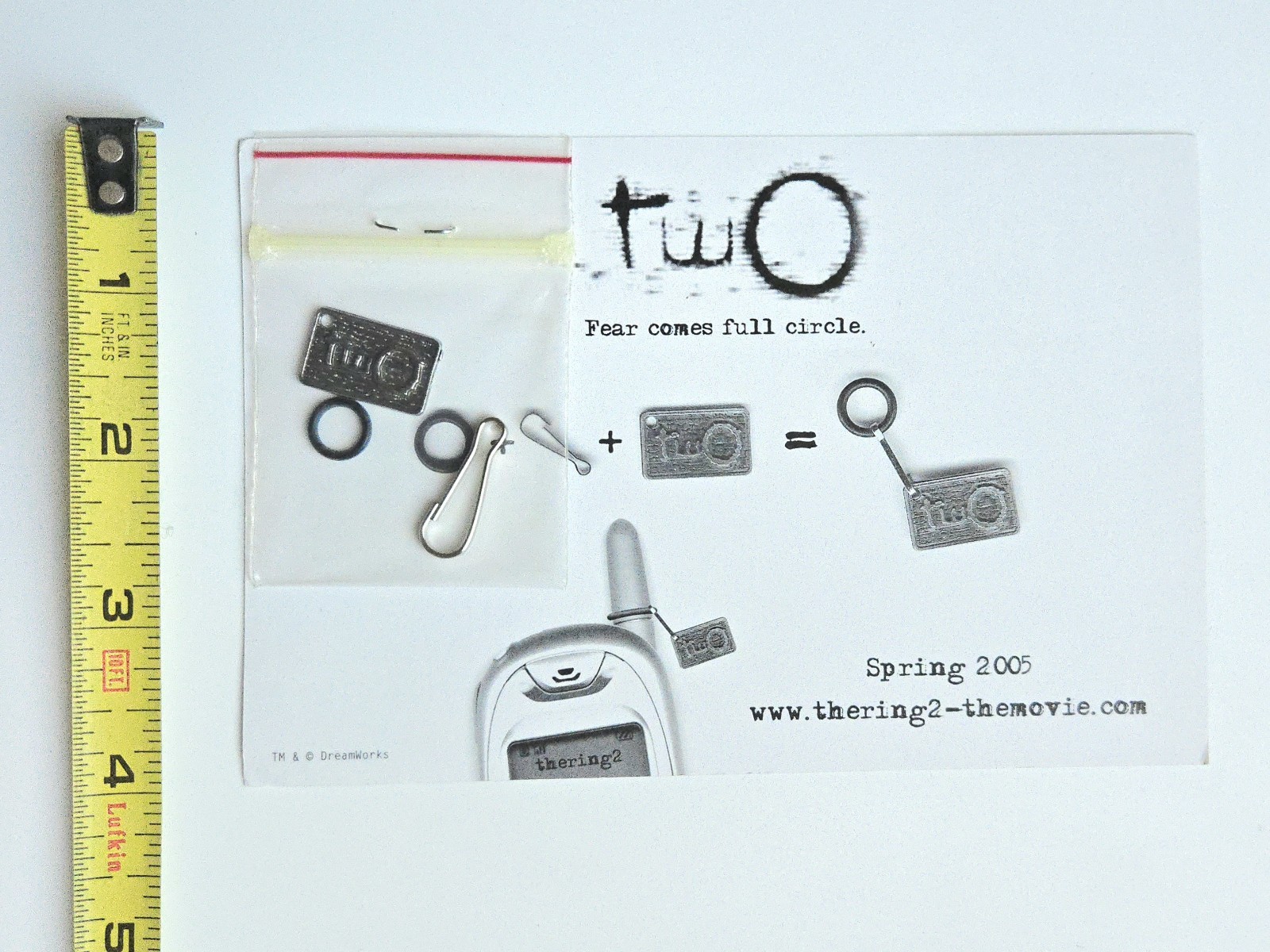 RARE 2005 THE RING TWO MOVIE PROMO KEYCHAIN CLIP & POSTCARD HORROR FILM SAMARA 2