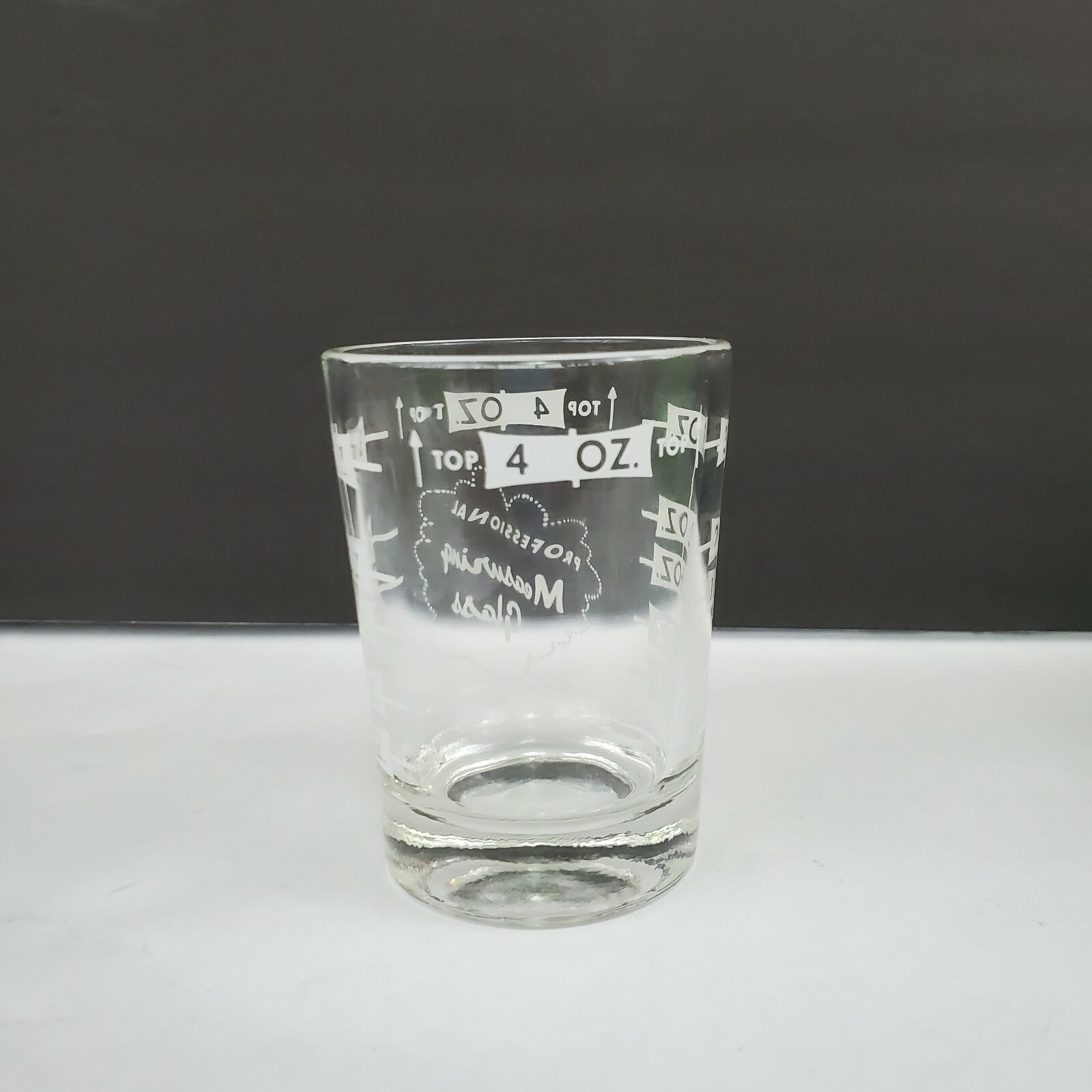 4 oz. Bar & Kitchen PROFESSIONAL Measuring Glass includes Half Measurements