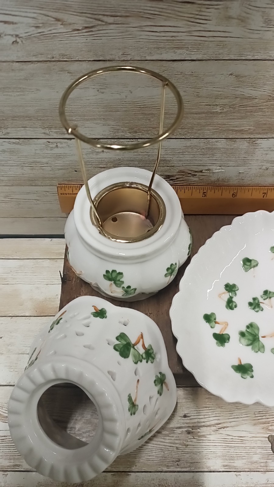 Shamrock Porcelain Tea Light 3 Piece And Small Tray Trinket Soap Dish Set