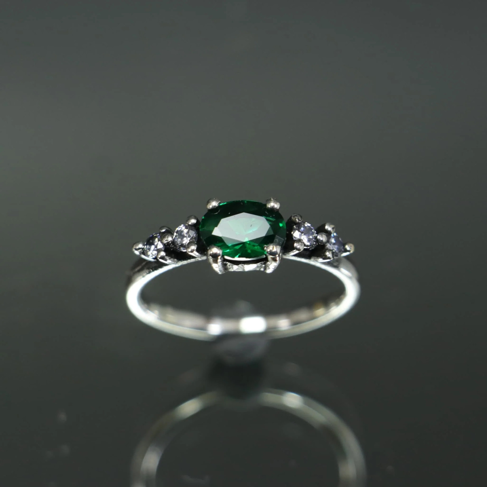 925 Silver Emerald and Moissanite Ring