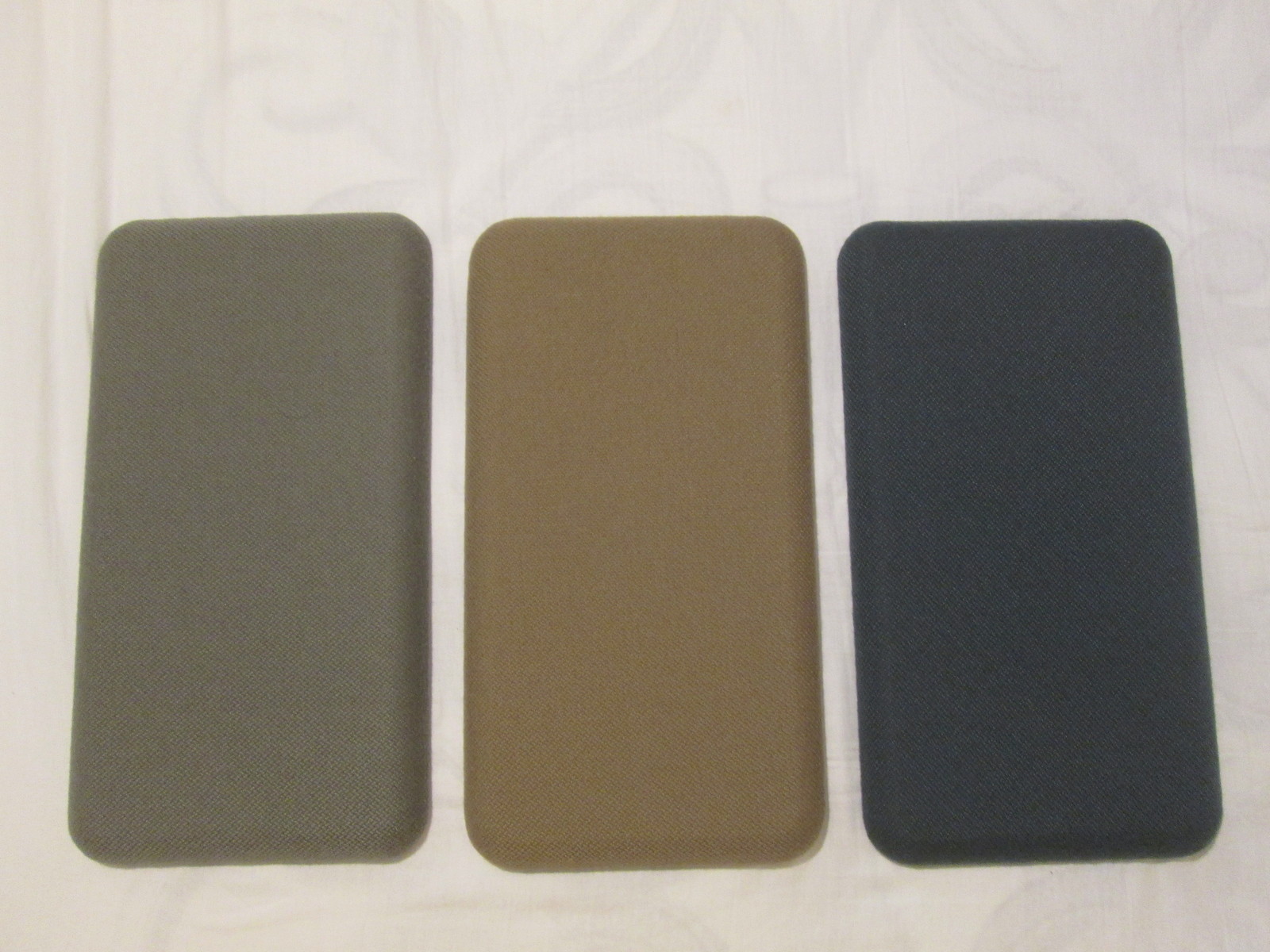 Ford Ranger center console" Lid only” Arm Rest (1998 to 2003)medium Graphite