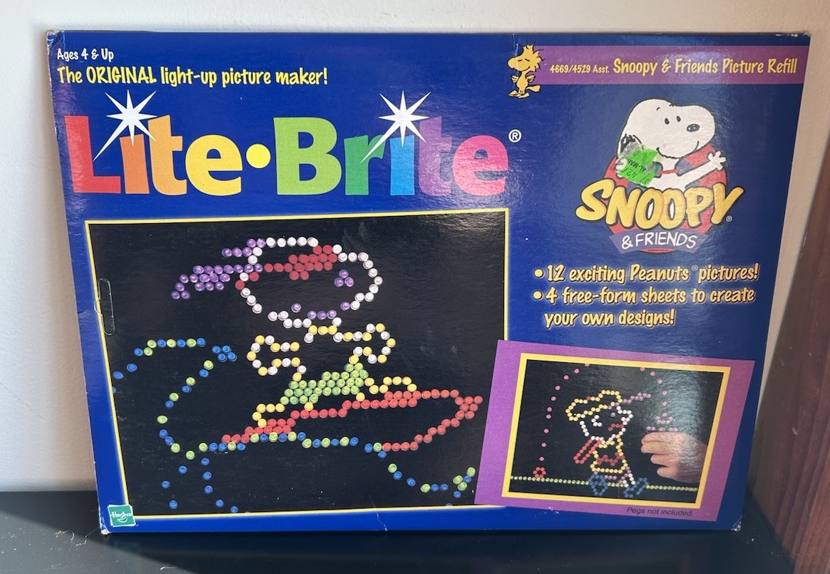 NEW 1999 THE ORIGINAL LIGHT-UP PICTURE MAKER LITE*BRITE Snoopy & Friends Refill