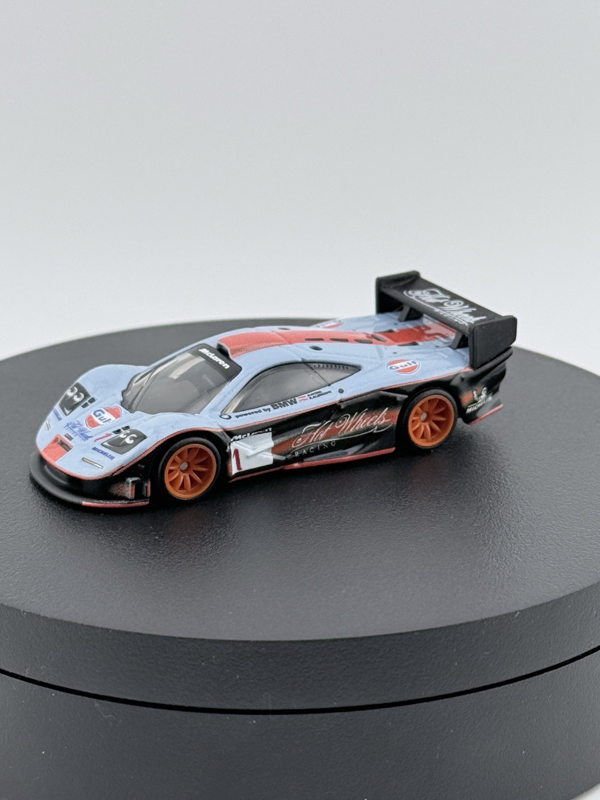 2026 Hot Wheels Premium Le Mans Race Gulf Diorama 1997 MCLAREN F1 GTR LOOSE MINT