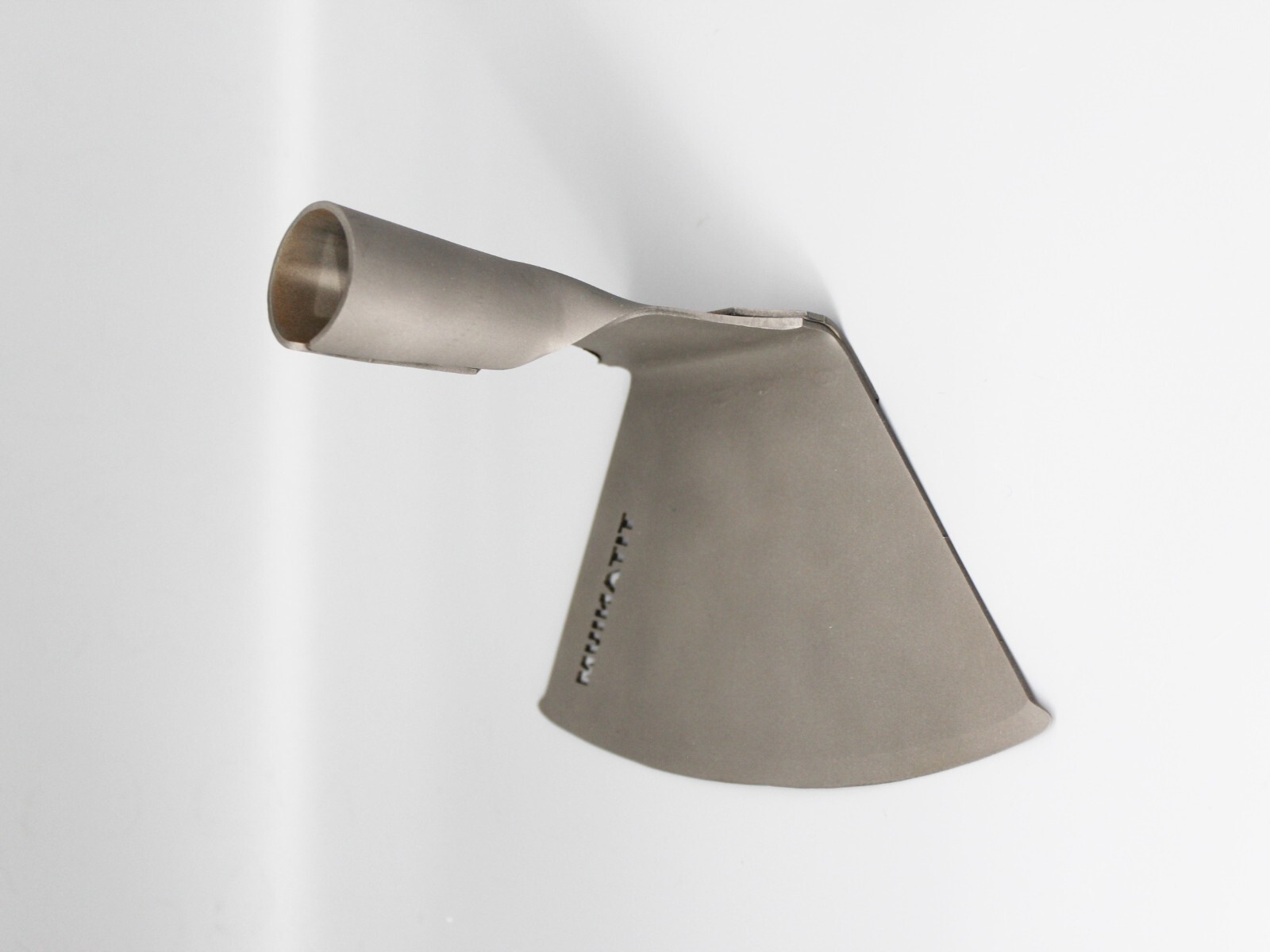 100% Titanium Garden Hoe Lifetime Lasting Lightweight Durable