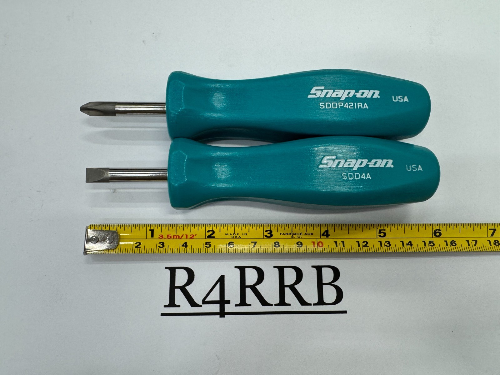 Snap-on Tools USA RARE TEAL 2pc Hard Standard Handle Stubby Screwdriver Set