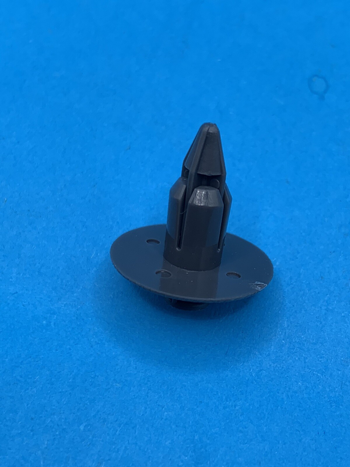 (Pack of 8) Door Trim Panel Push In Retainer Clips for Tacoma 4Runner Camry NEW