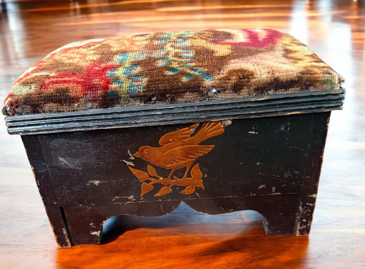 Vintage Floral Tapestry Footstool Wood Base Ottoman Inlaid bird eagle
