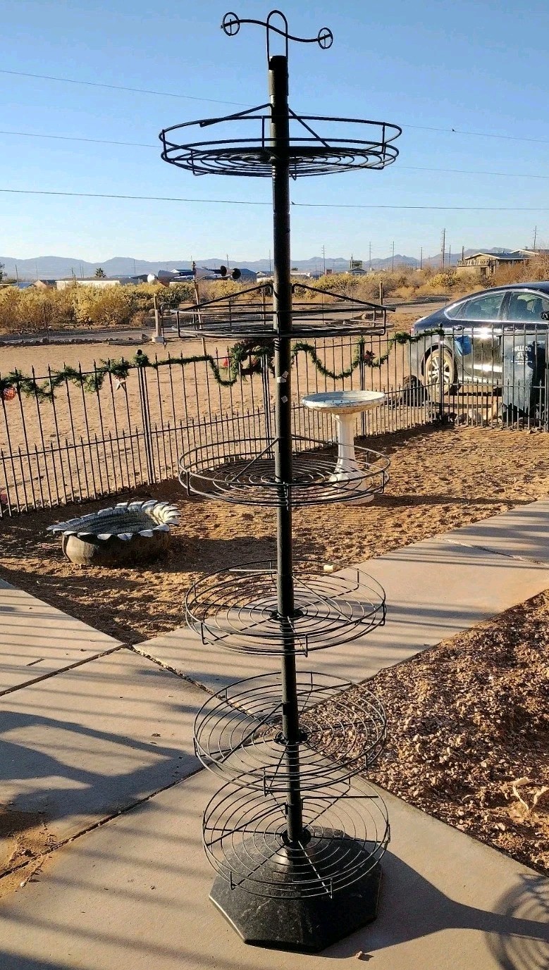 6 Tier Wrought Iron Rotating Store Display Stand Pantry Rack 6' - 6.5' Vintage