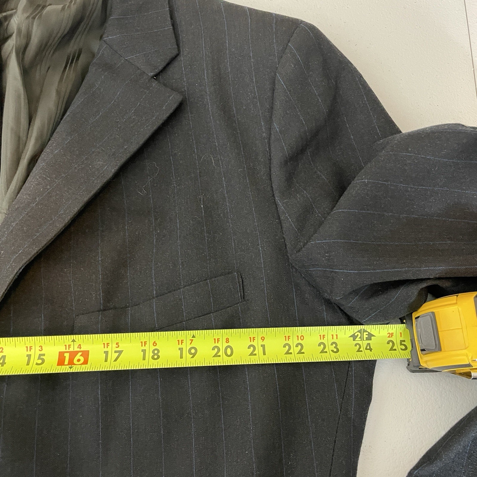 Paul Cicchini Bespoke 2 Piece Suit Mens 46XL 38x33 Black Blue Striped Wool USA