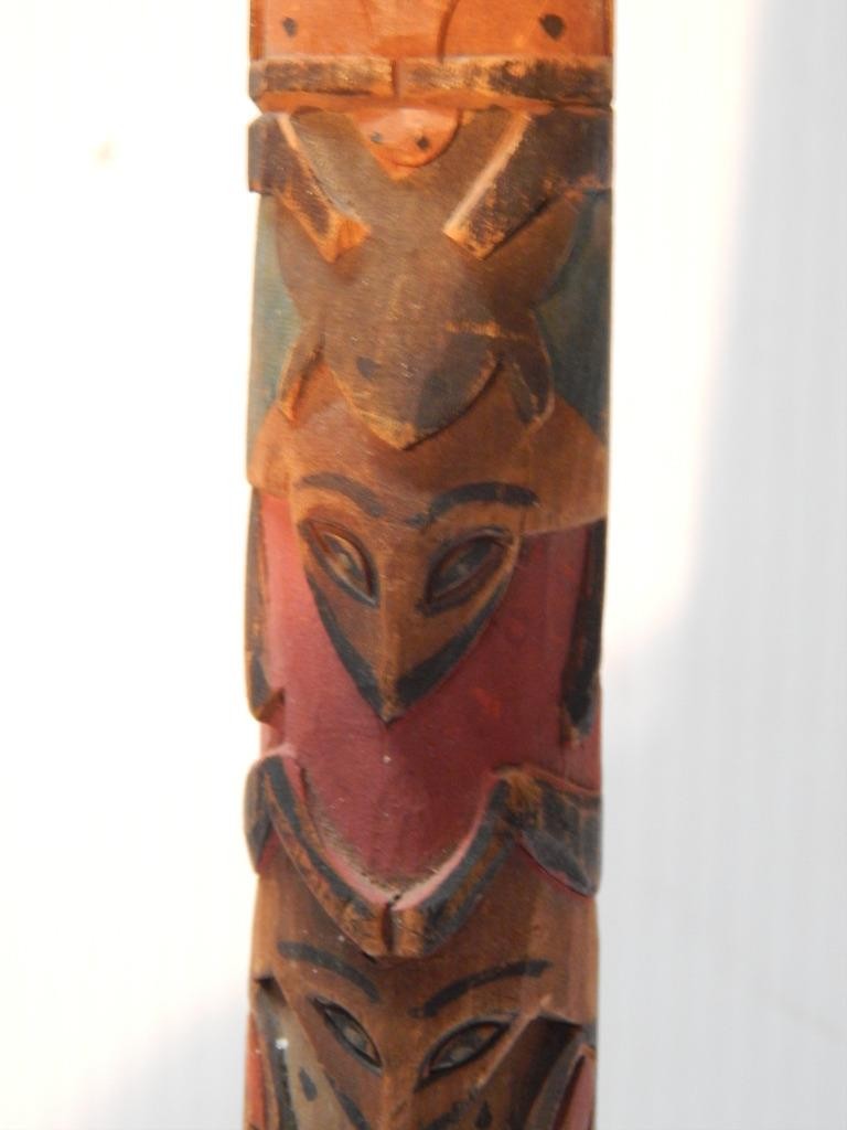 VINTAGE 13 1/2" ALASKA TLINGIT INDIAN NW COAST RED CEDAR WOOD TOTEM POLE MODEL