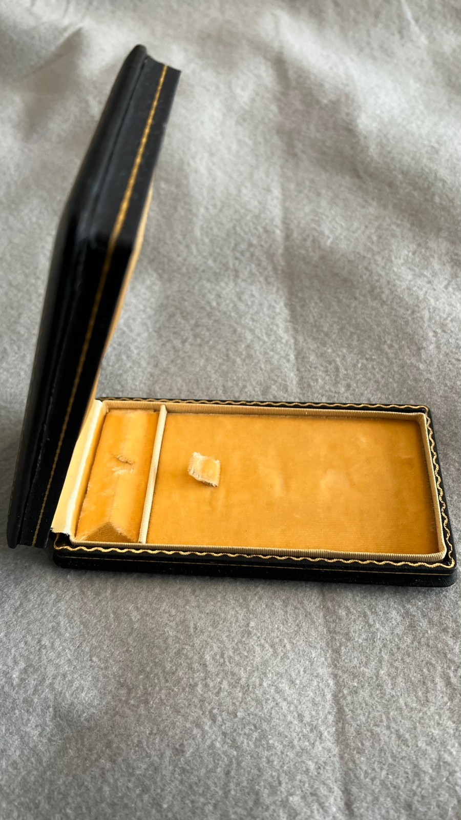 Vtg WWII Vietnam US Bronze Star Medal Presentation Case Coffin Box Only - Empty