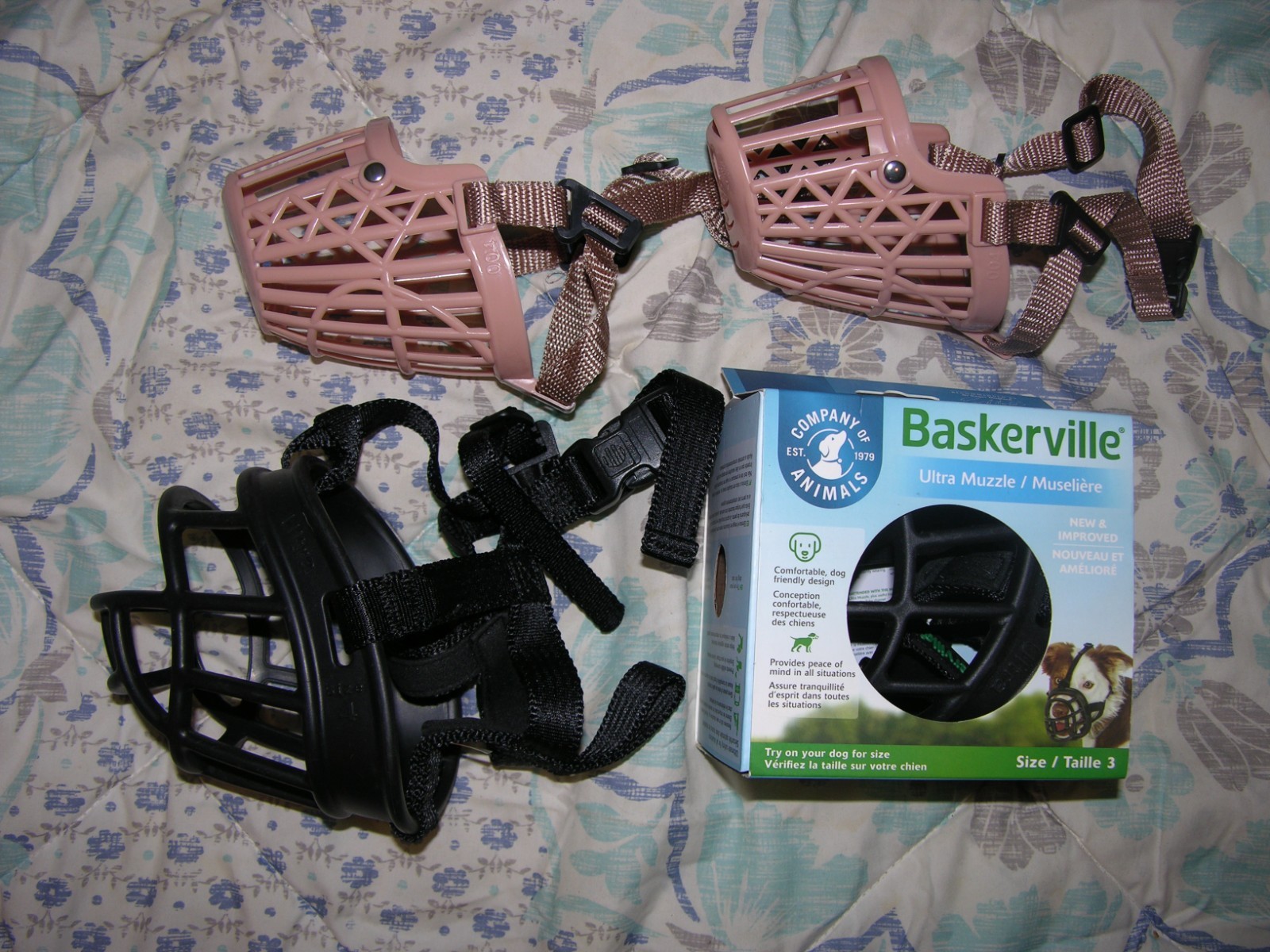 Lot of 4 Dog Muzzles -- 2x Baskerville sizes 4 & 3 -- 2x smaller size