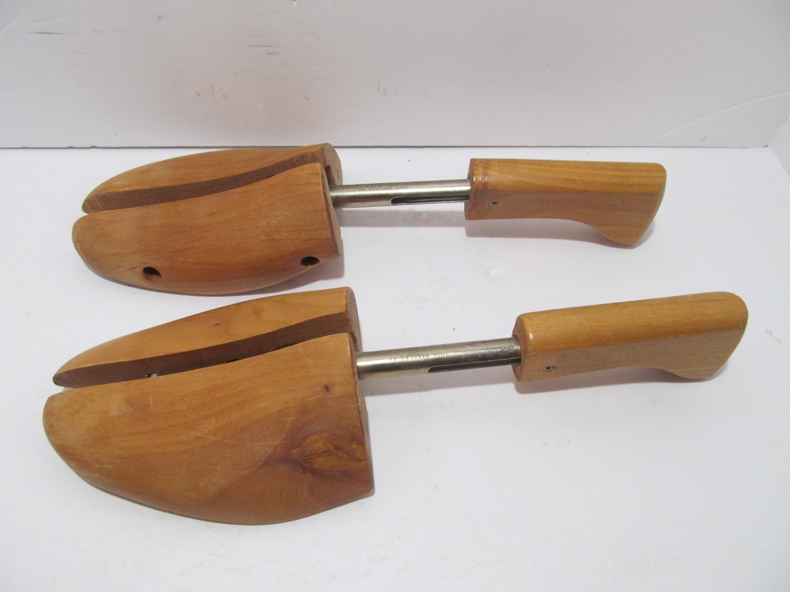 Vintage MOHAWK No. 5 Shoe Keepers Wood Split Toe Shoe Tree Stretchers