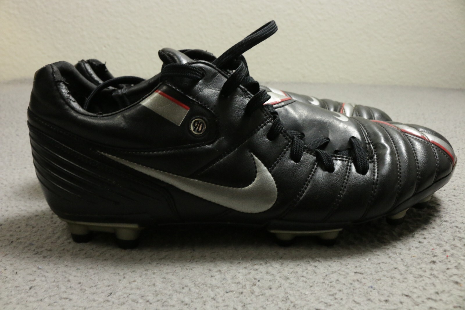Nike Total 90 Shift FG Soccer Cleats Mens Size 12.5 Black Boots Cleats