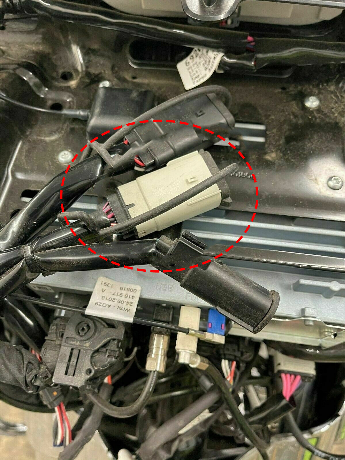 FOR Harley Davidson Apple CarPlay Jumper 2019 2020 2021 Road Glide Street Glide