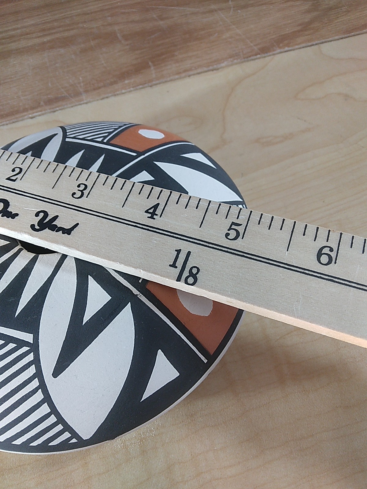 Acoma Pueblo Pottery Seed Pot Painted Detail Signed EDLEWIS III Beautiful!