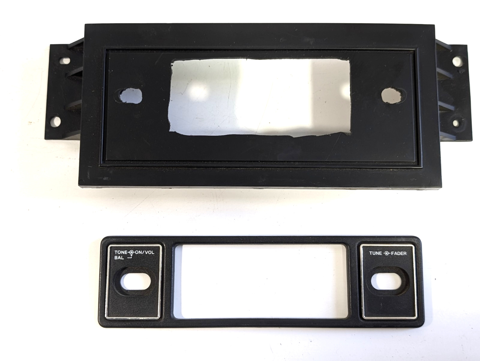 Midland 1977 AM/FM CB Radio In-Dash Combination w Wiring CW McCall Vintage