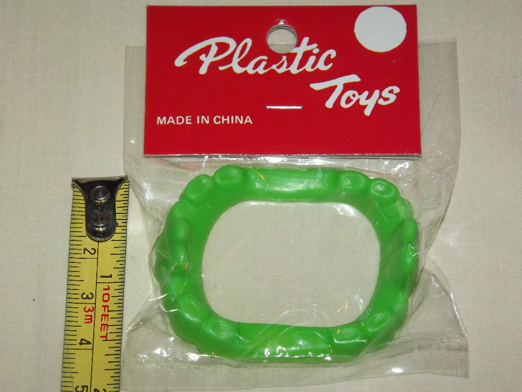 VINTAGE TOYS 1970S FAKE TEETH MINT IN ORIGINAL PACKAGE