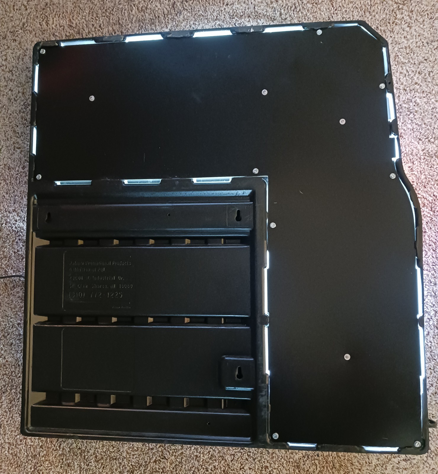 Vintage 27×26 Lighted Labatt Blue Beer Bar Pub Sign Man Cave