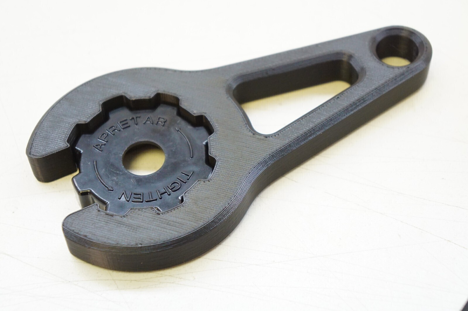 3D Wrench for QCC1 Nut Propane Tank Cylinder Adapter (8 lobe, 2")