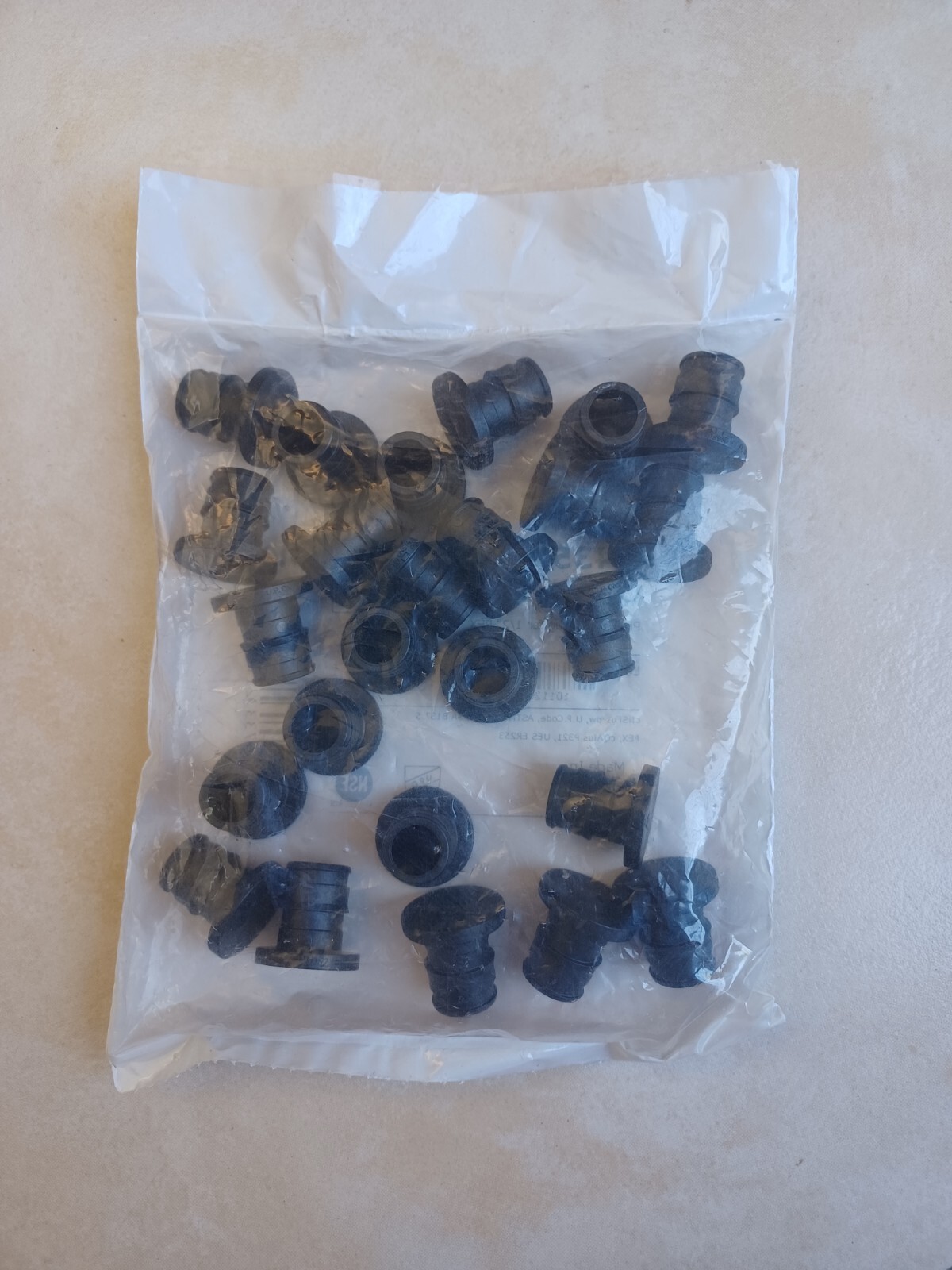 25-PACK NEW UPONOR Q4350500 PROPEX EP PLUG 1/2" PEX