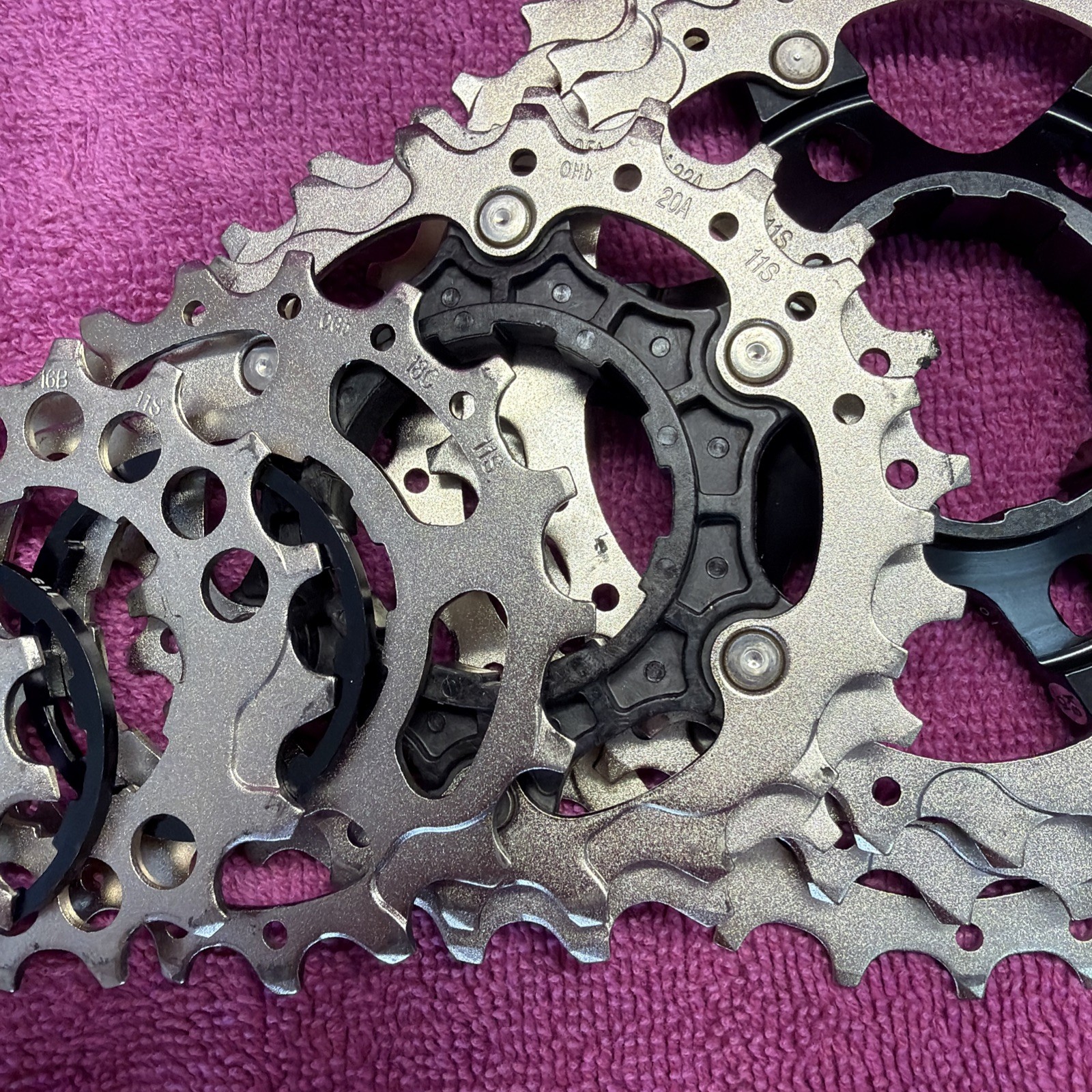 Shimano Ultegra CS-6800 11 Speed 11-32T Road Bike Hyperglide Casette