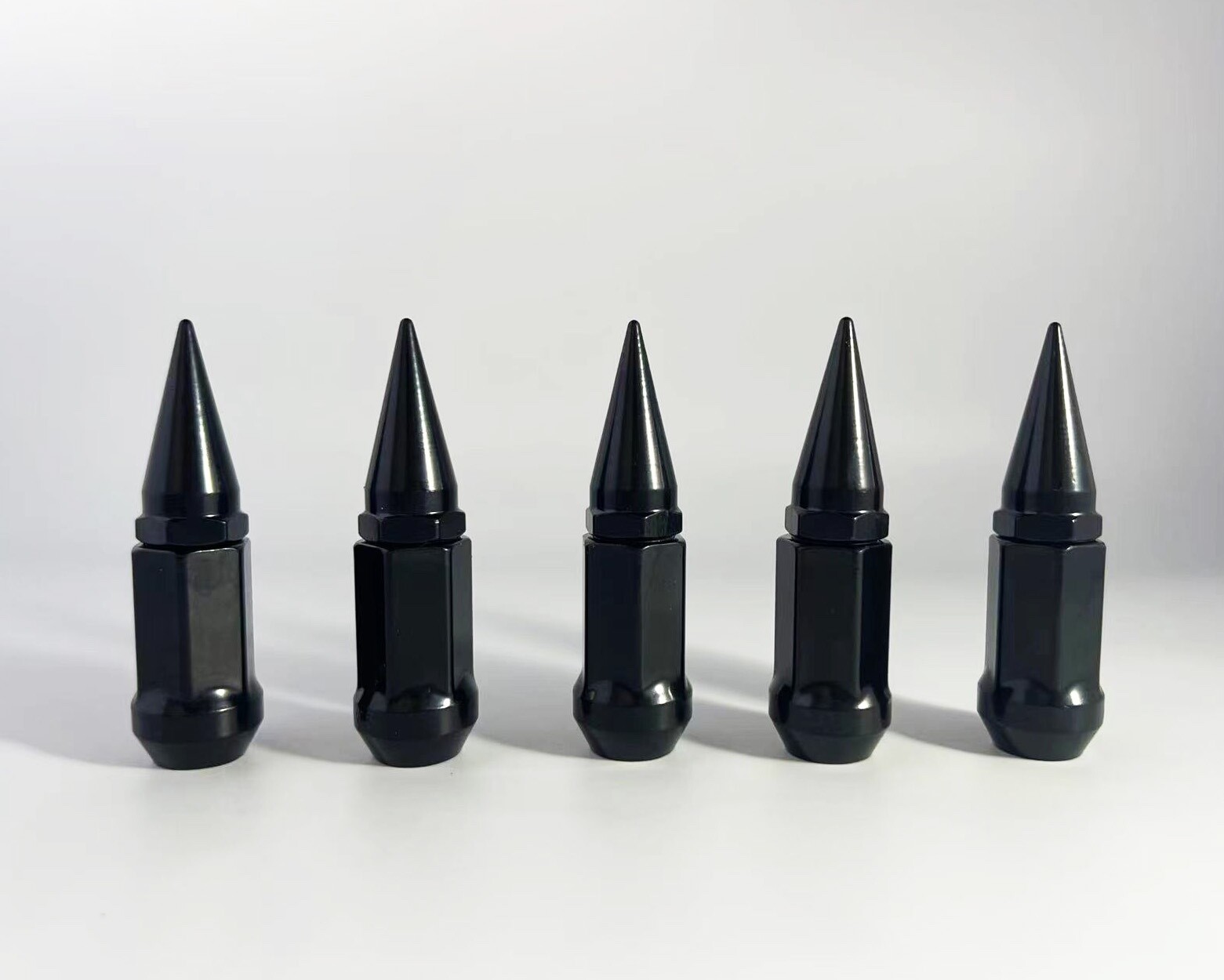 RZR 1000 XP 900 S TURBO RANGER 12MM X 1.50 16PC 3.18'' 2-PC BLACK SPIKE LUG NUTS