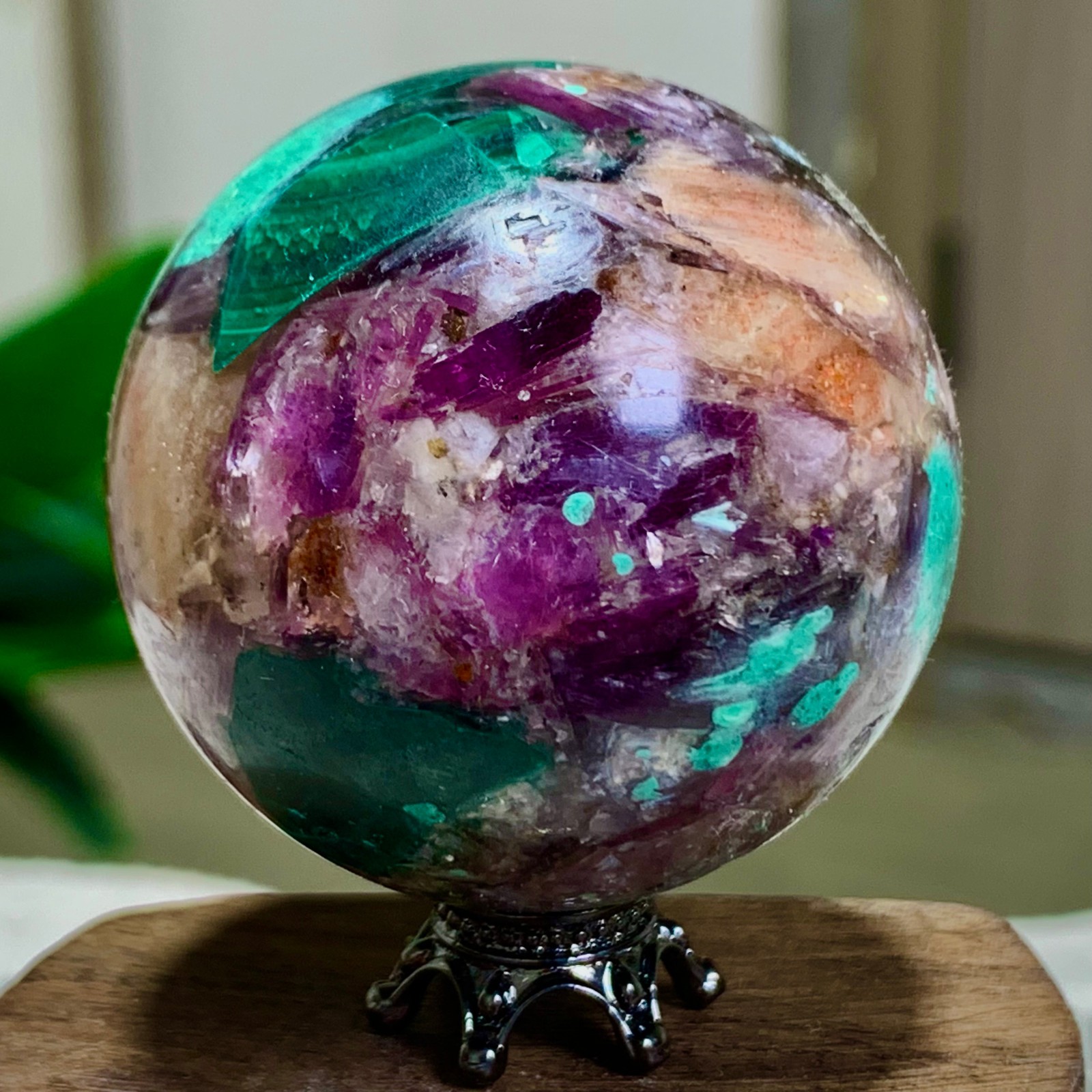40G Newly discovered rare malachite purple mica symbiotic sphere restoration