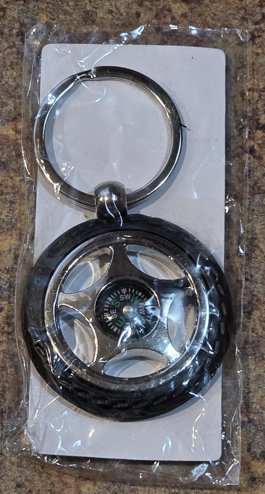 RARE! NEW! Getaway Movie Tire & Wheel Compass PROMO KEYCHAIN! FREE SHIPPING!