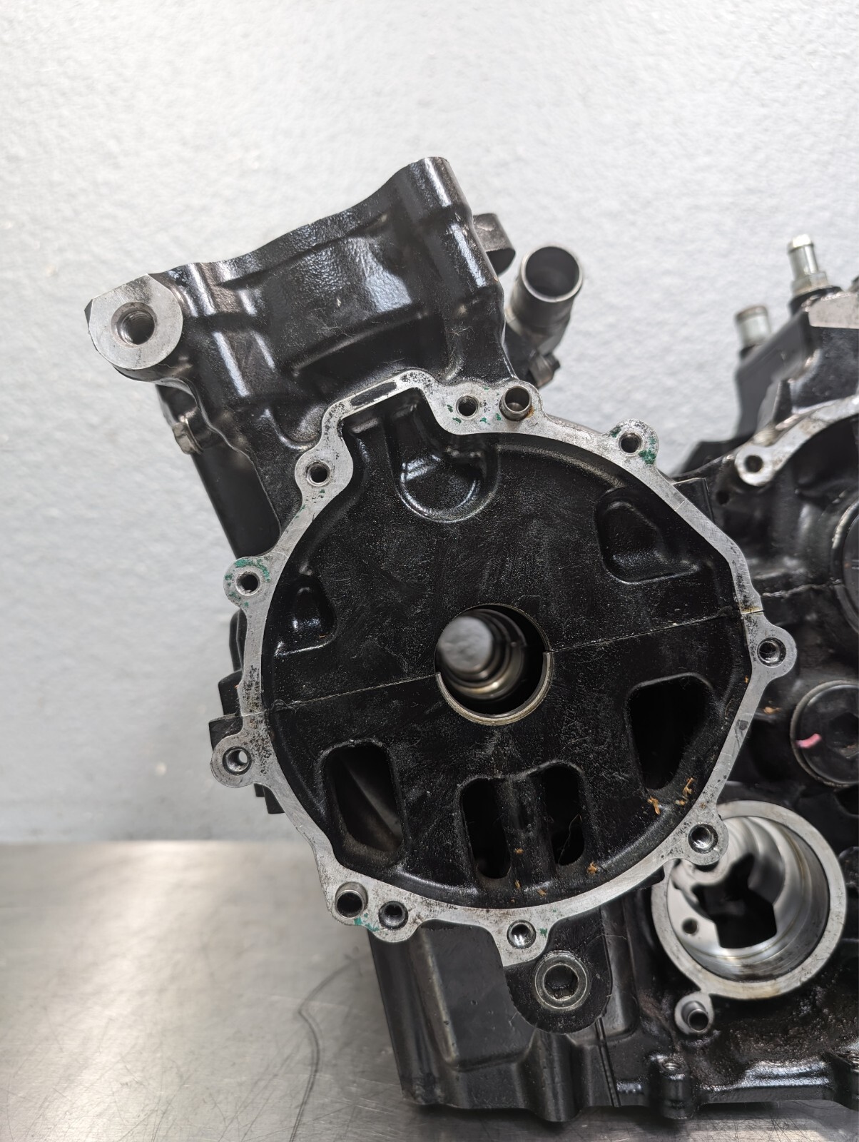 2009-2012 Kawasaki Ninja ZX6R OEM Engine Case Cases Block Crank - 14001-0159