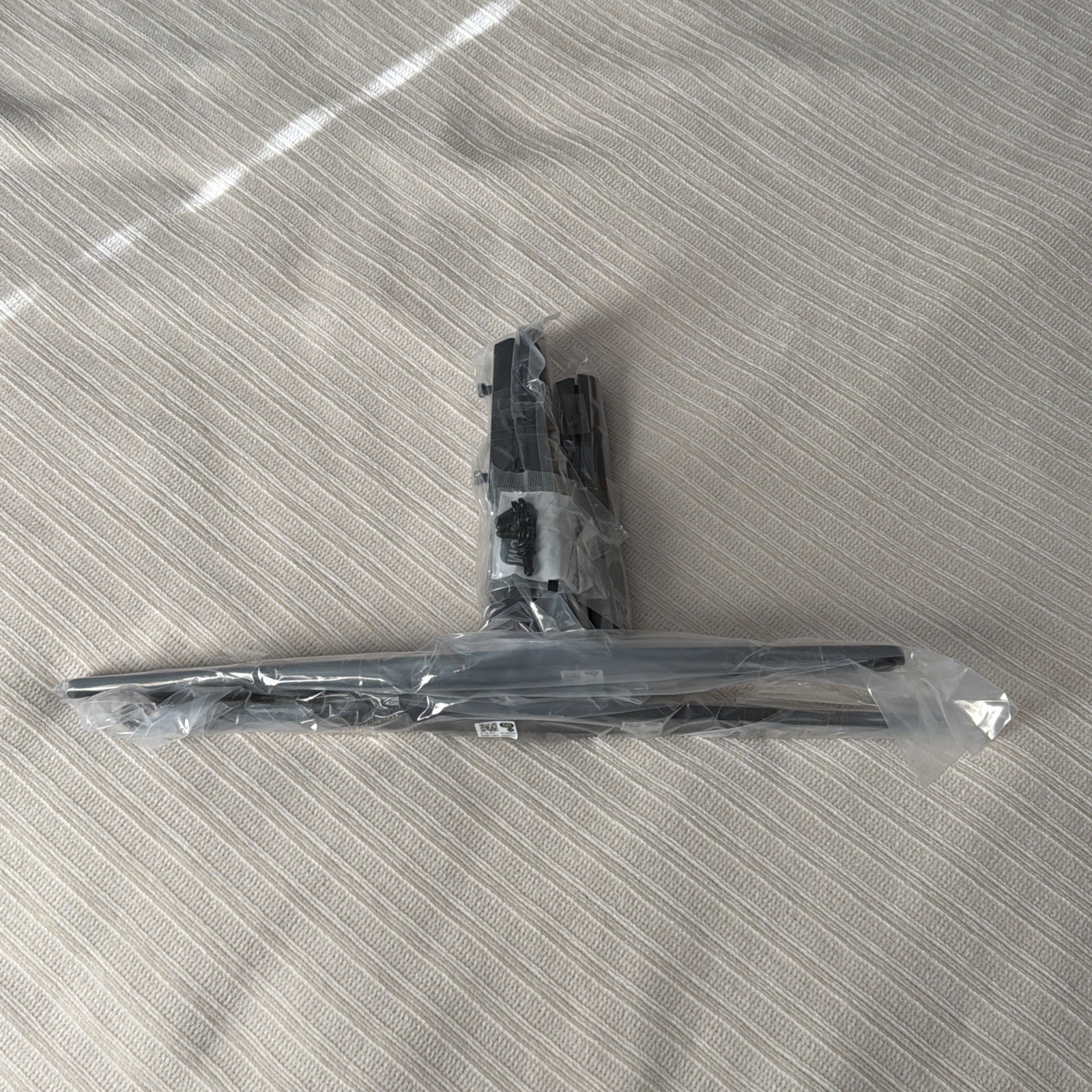 Brand New OEM Sony 505611601 Pair Stand Legs for K77XR80 TV w/ Screws & Covers