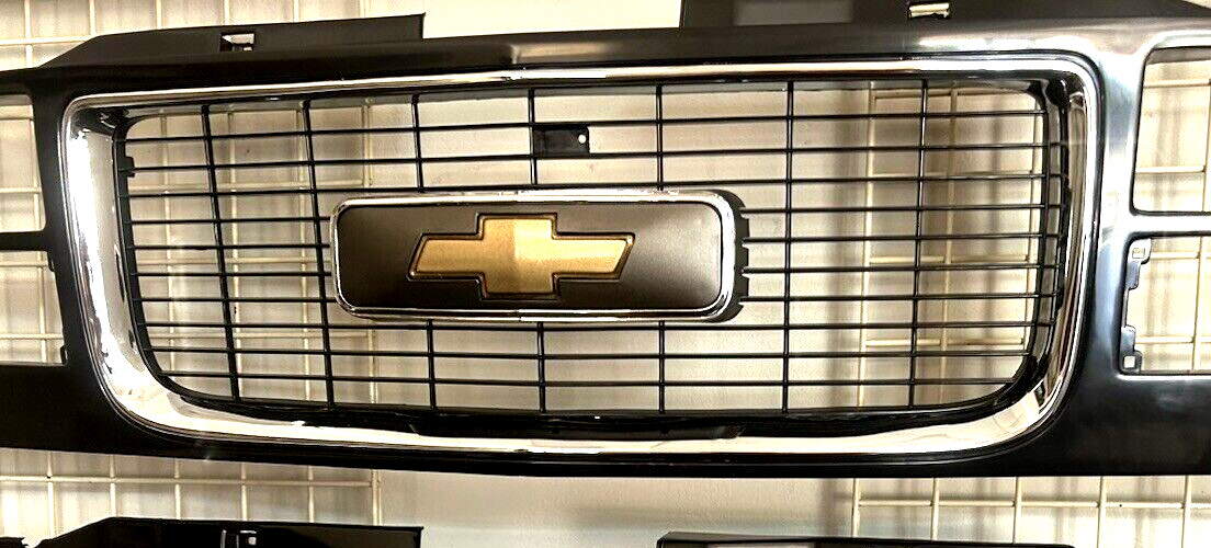 OBS CHEYENNE GRILLE EMBLEM