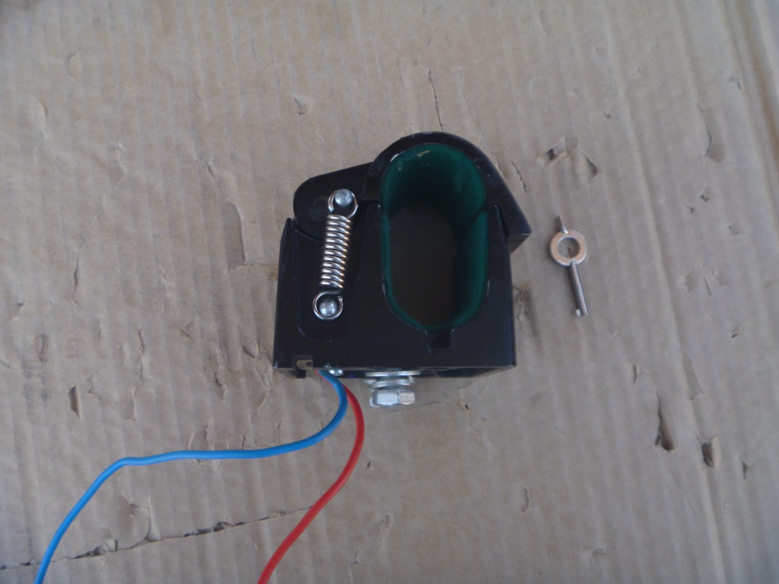 Santa Cruz Universal electric Gun Lock For Rifles