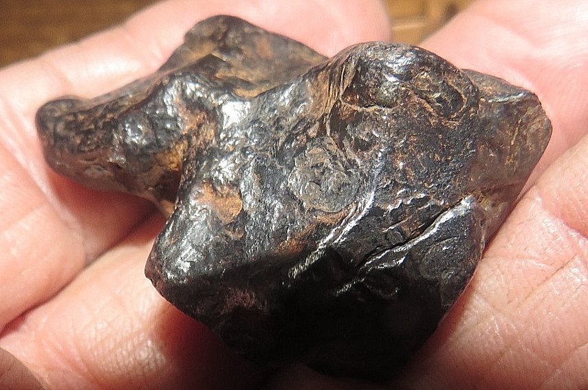 86 Gm . CANYON DIABLO IRON METEORITE AAA GRADE ARIZONA STAND METEORITE CRATER