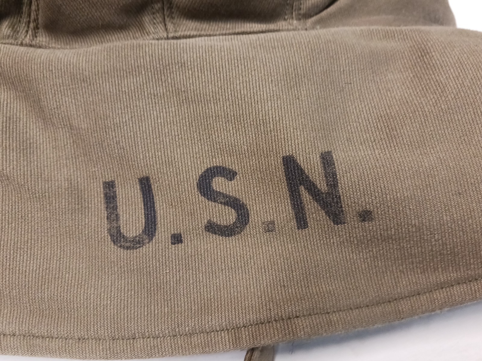 USN Winter Cloth Deck Helmet Khaki/OD Green Hat Sz 7-3/4 NOS