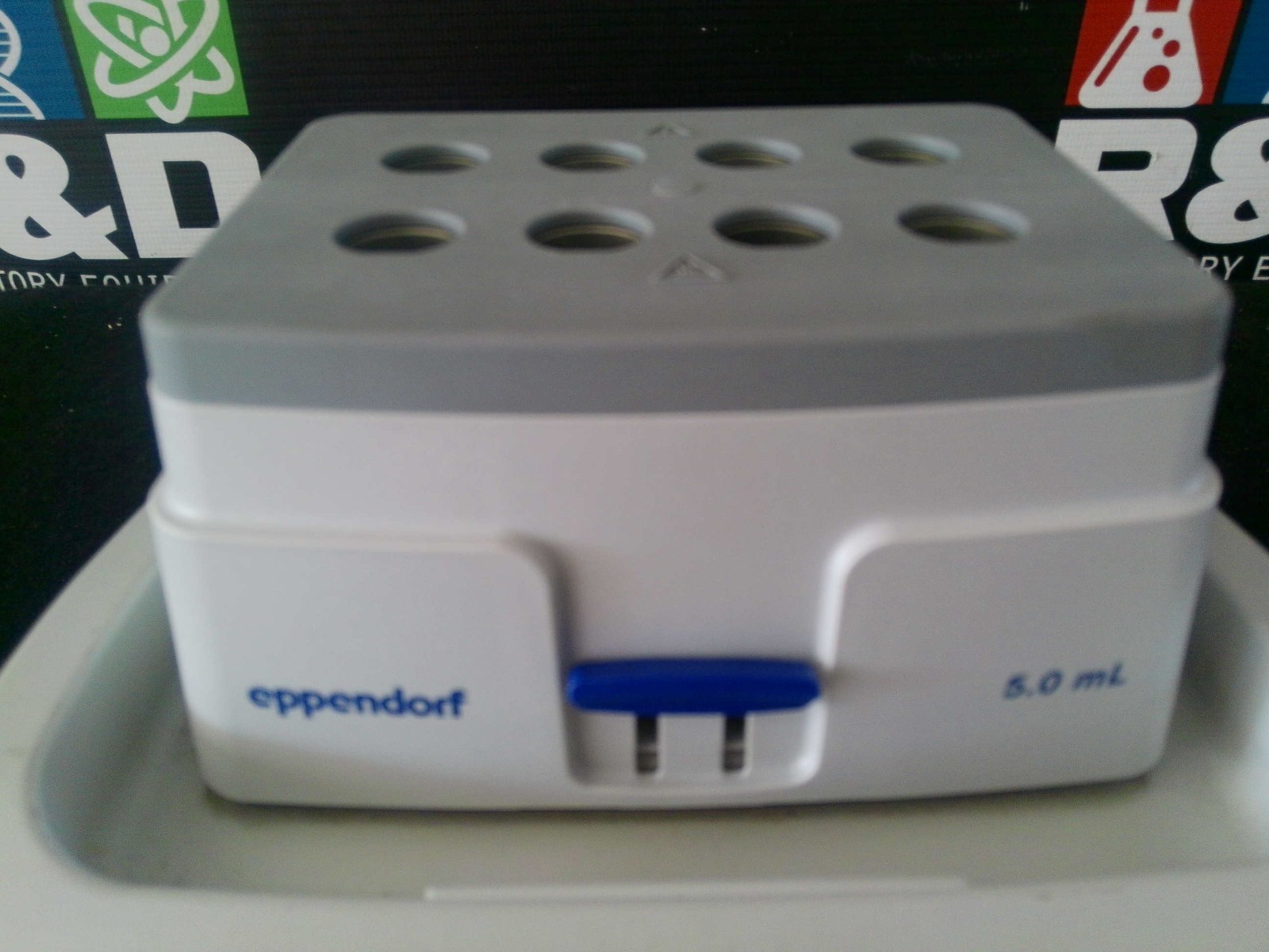 Eppendorf 5382 ThermoMixer C w/ 5.0ml Thermo Block 120v FULLY TESTED