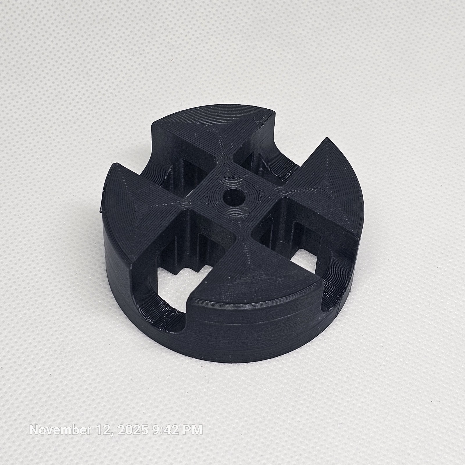 Hub For Ground Blind