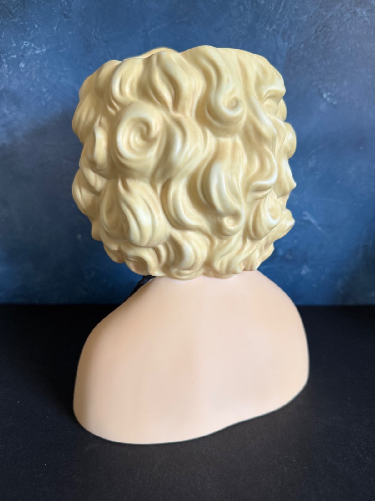 VINTAGE LADY HEAD VASE CONVENTION MARILYN MONROE 10” & VINTAGE NECKLACE/EARRINGS