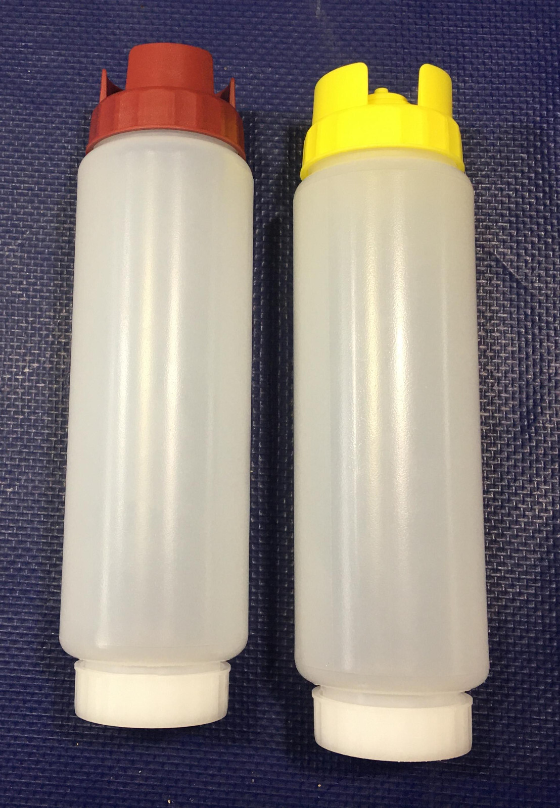 FIFO - 16 oz Squeeze Bottle (2-Pack) double capped ended sauce sandwich vinegar