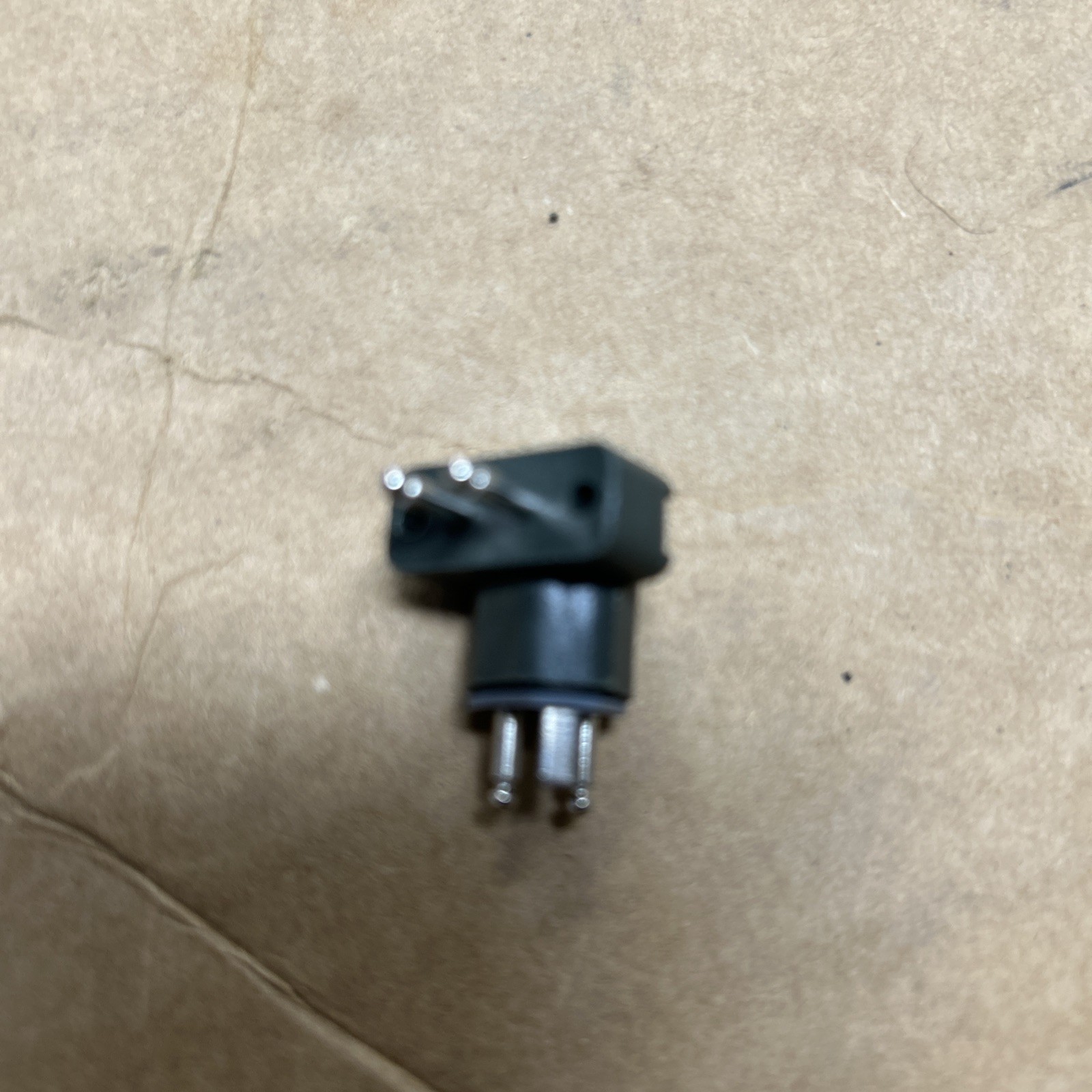Avon M50/M51 Microphone Adapter 5965-01-528-9290