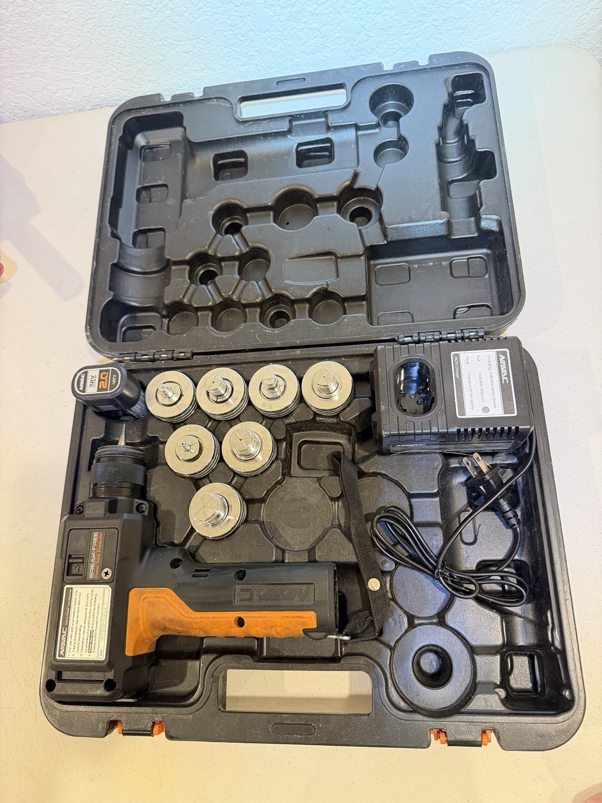 NAVAC NTE11L BreakFree Power Tube Expander-used